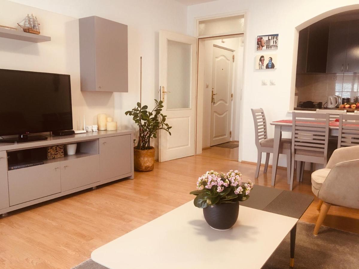 Home Apartment Petrovac Extérieur photo